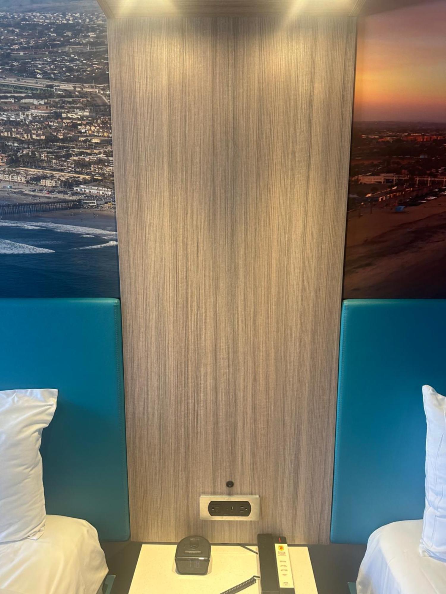 Super 8 By Wyndham Oceanside Downtown Hotel Ngoại thất bức ảnh